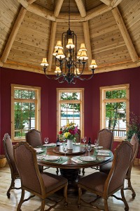 Salle à manger maison en bois de luxe